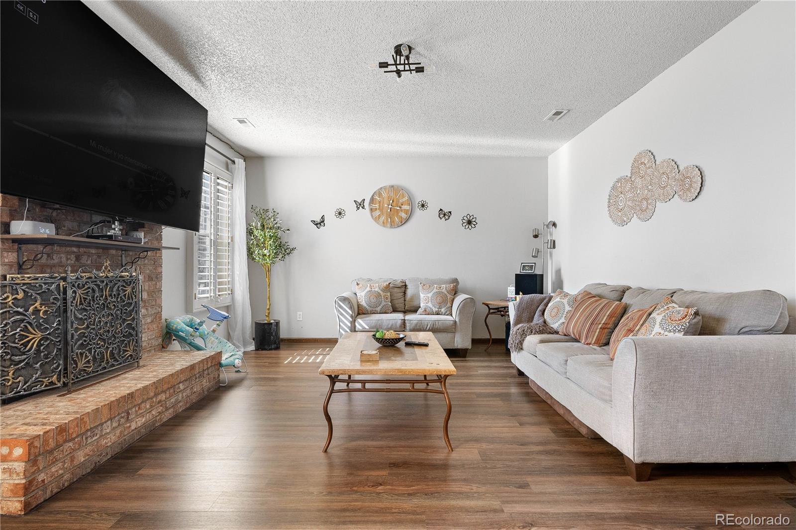 MLS Image #21 for 4620  blackhawk way,denver, Colorado