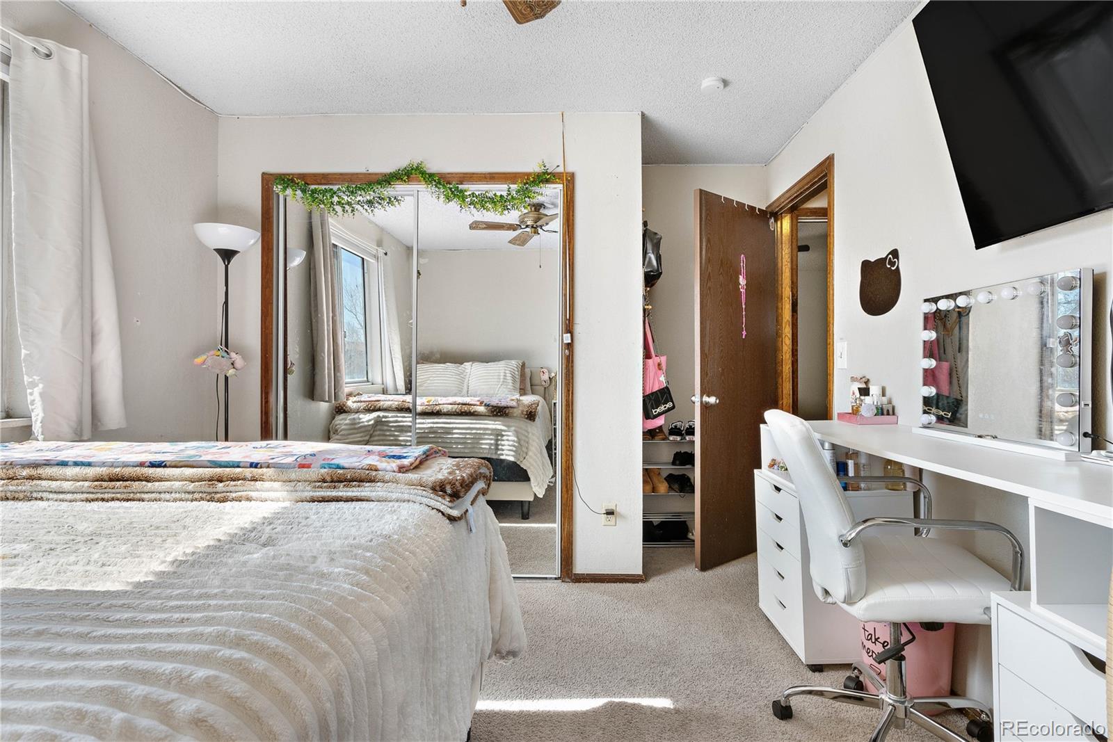 MLS Image #33 for 4620  blackhawk way,denver, Colorado