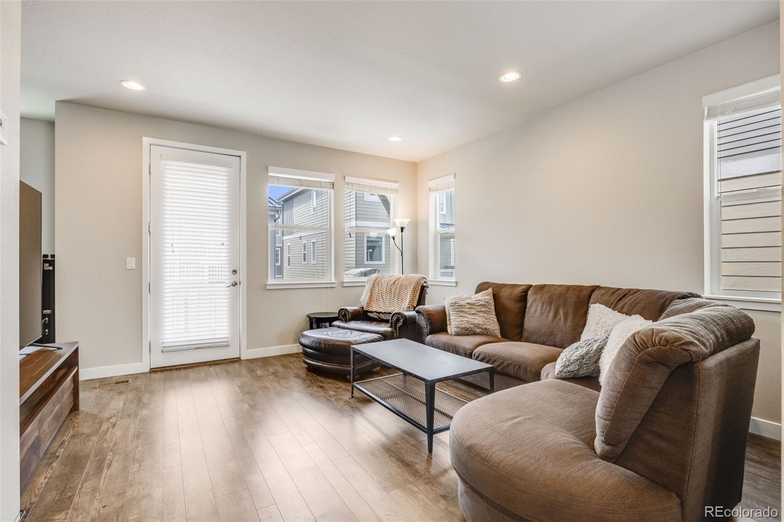 MLS Image #5 for 12886 e wesley place,aurora, Colorado