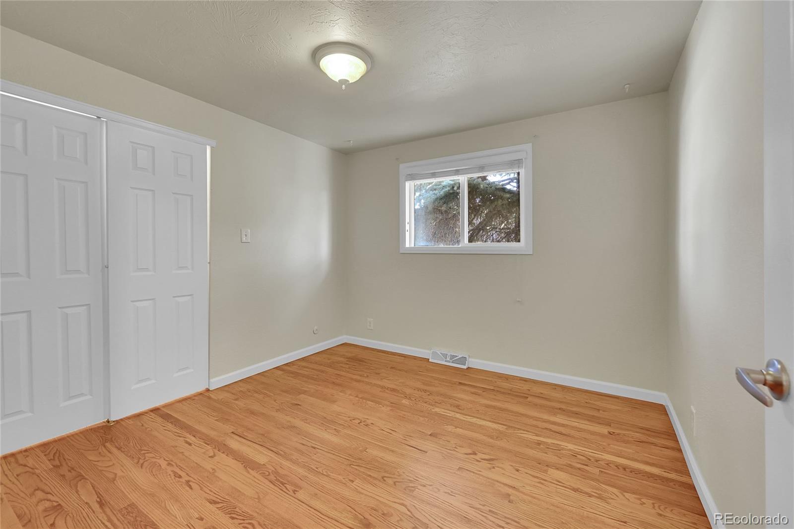 MLS Image #10 for 7240 s cherry drive,centennial, Colorado