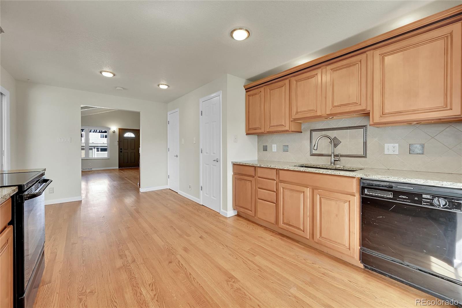 MLS Image #6 for 7240 s cherry drive,centennial, Colorado
