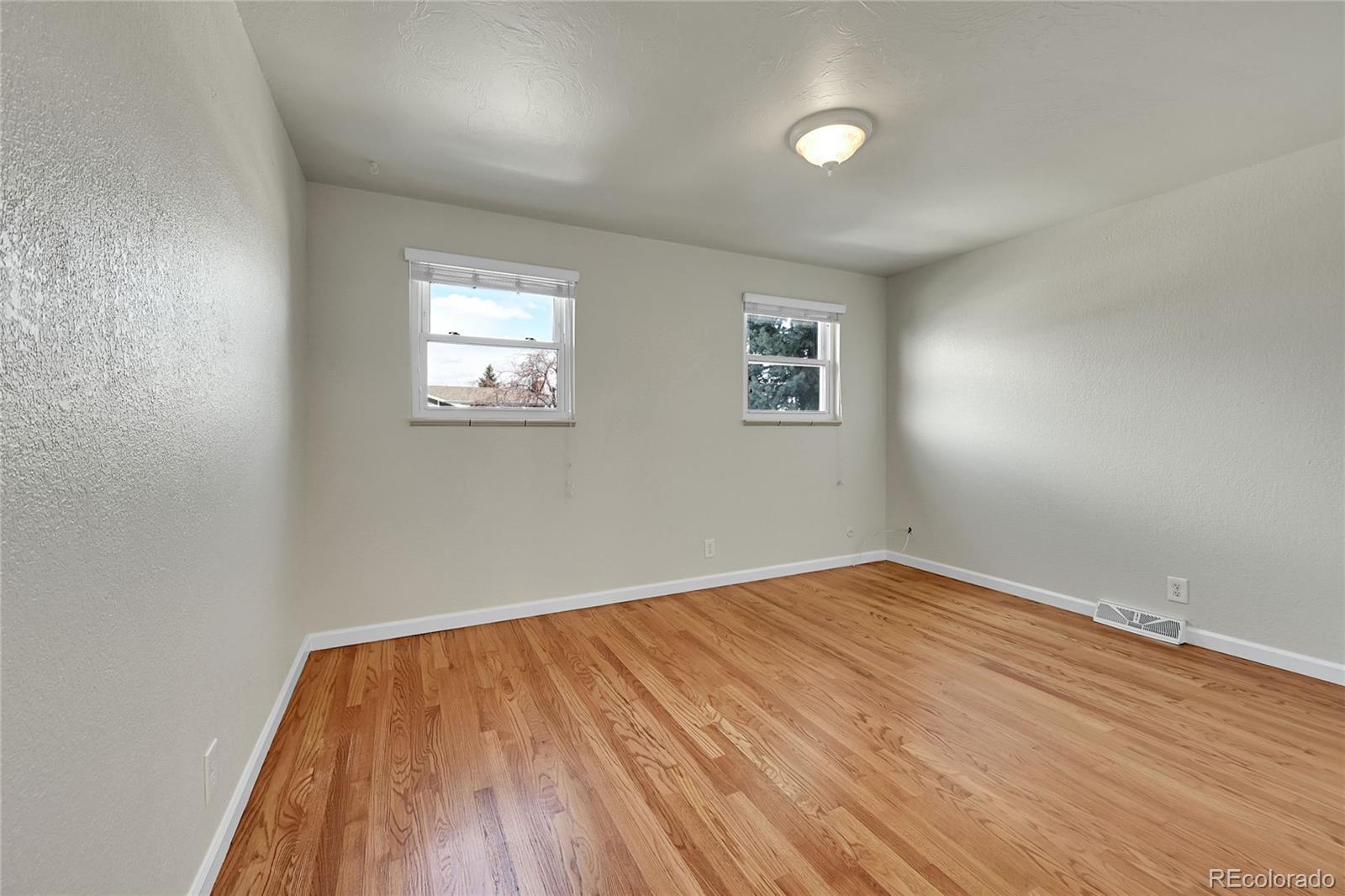 MLS Image #8 for 7240 s cherry drive,centennial, Colorado