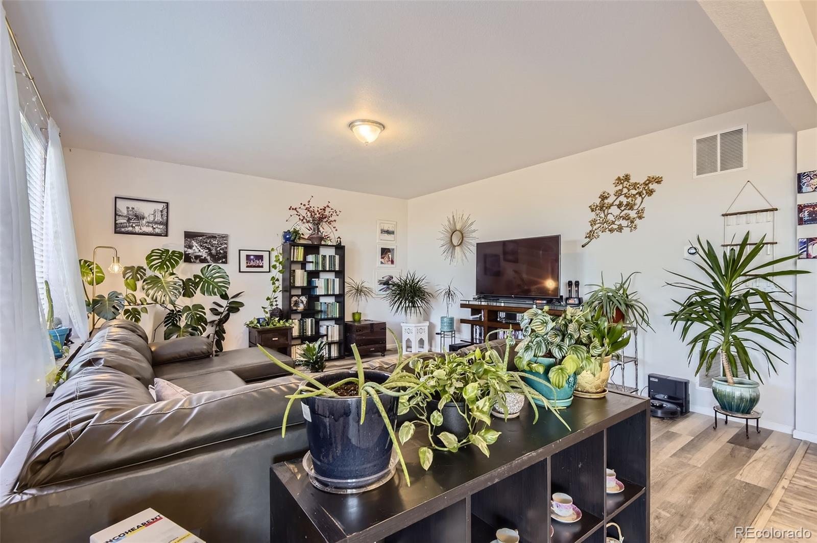 MLS Image #12 for 4724 s wenatchee circle,aurora, Colorado