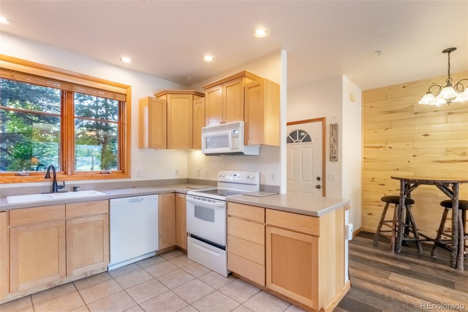 MLS Image #8 for 205  bella vista court,grand lake, Colorado