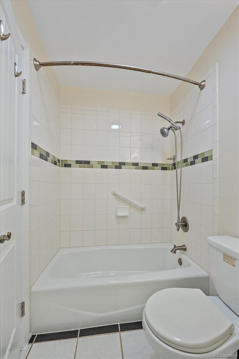 MLS Image #21 for 9255 e lehigh avenue,denver, Colorado