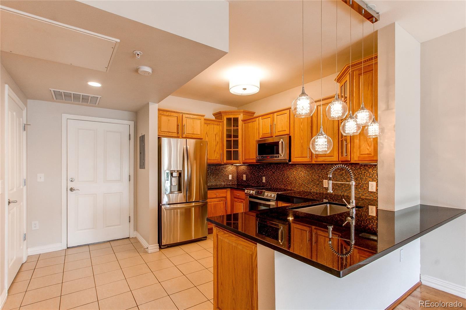 MLS Image #5 for 2700 e cherry creek drive,denver, Colorado