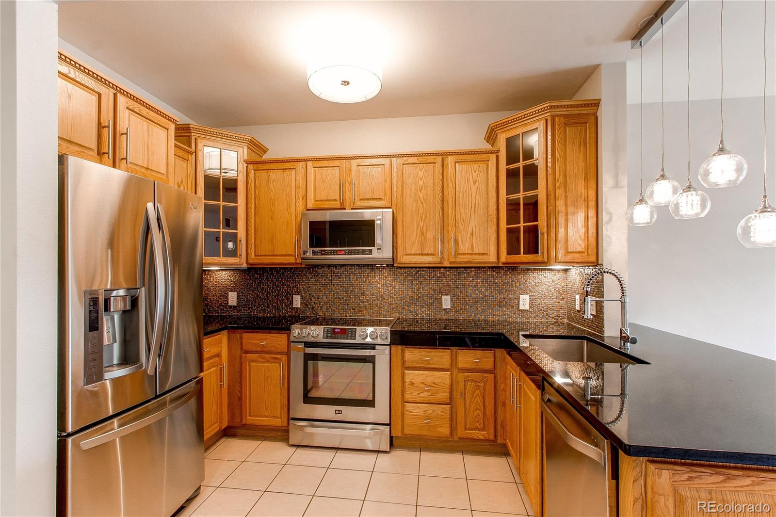 MLS Image #6 for 2700 e cherry creek drive,denver, Colorado