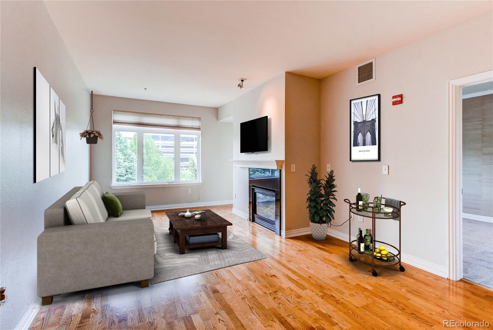 MLS Image #8 for 2700 e cherry creek drive,denver, Colorado