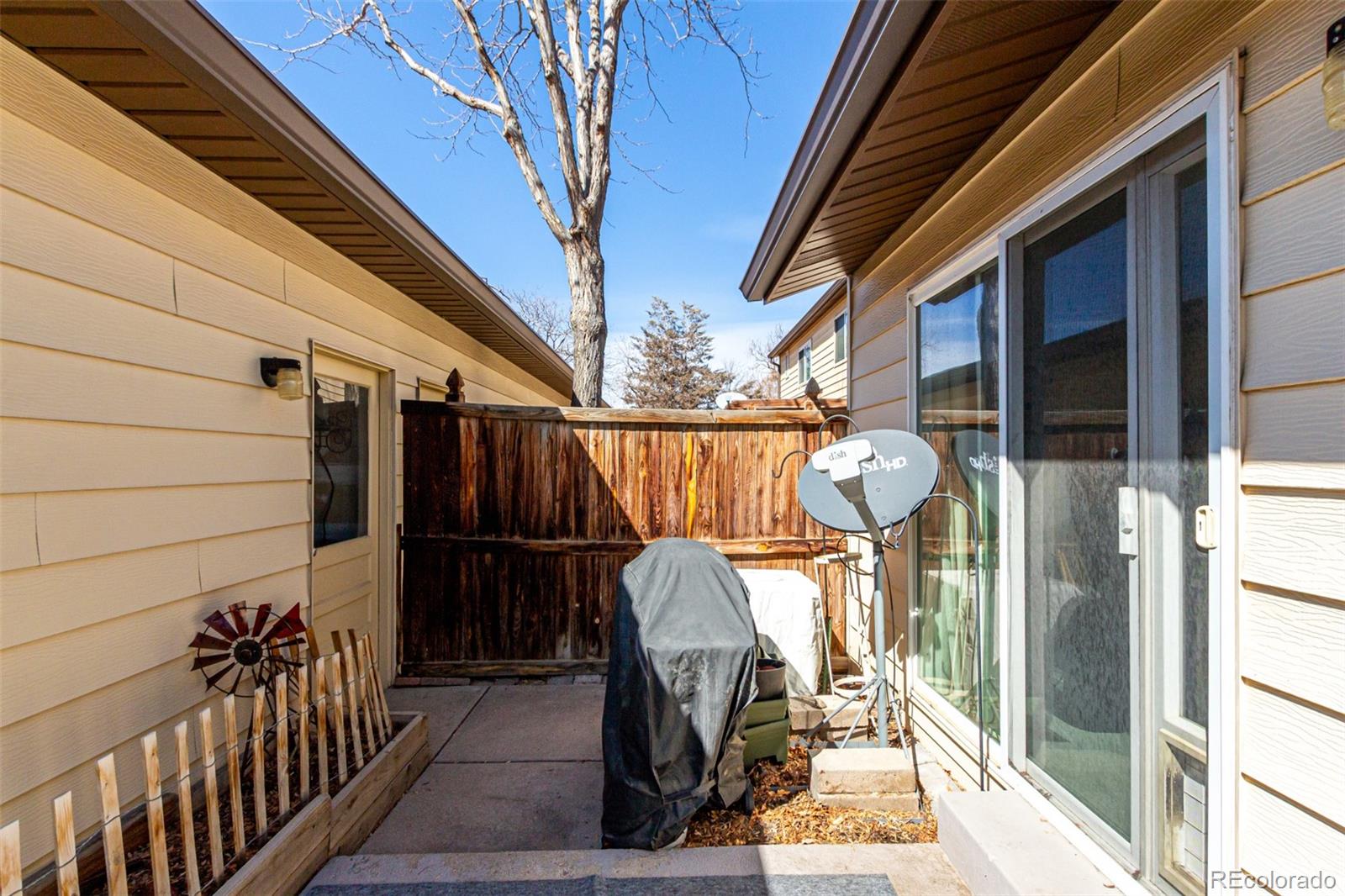 MLS Image #13 for 3657 s laredo street,aurora, Colorado