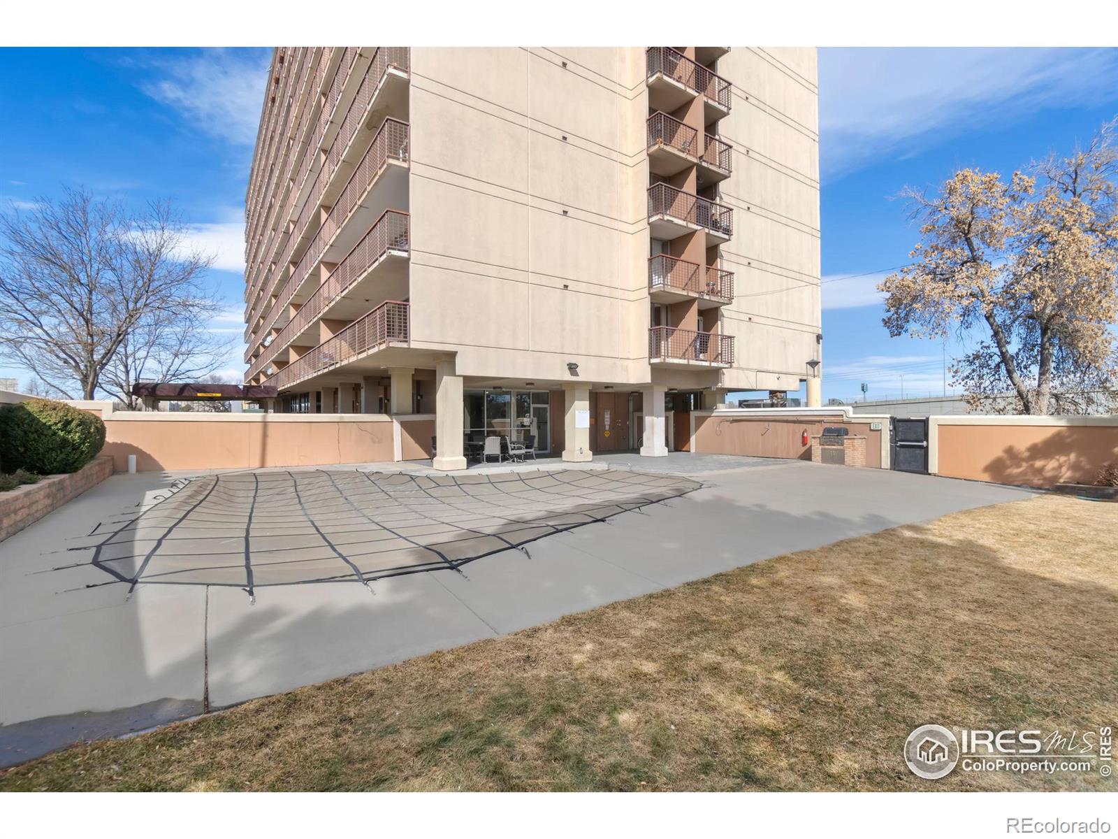 MLS Image #12 for 2225  buchtel boulevard,denver, Colorado