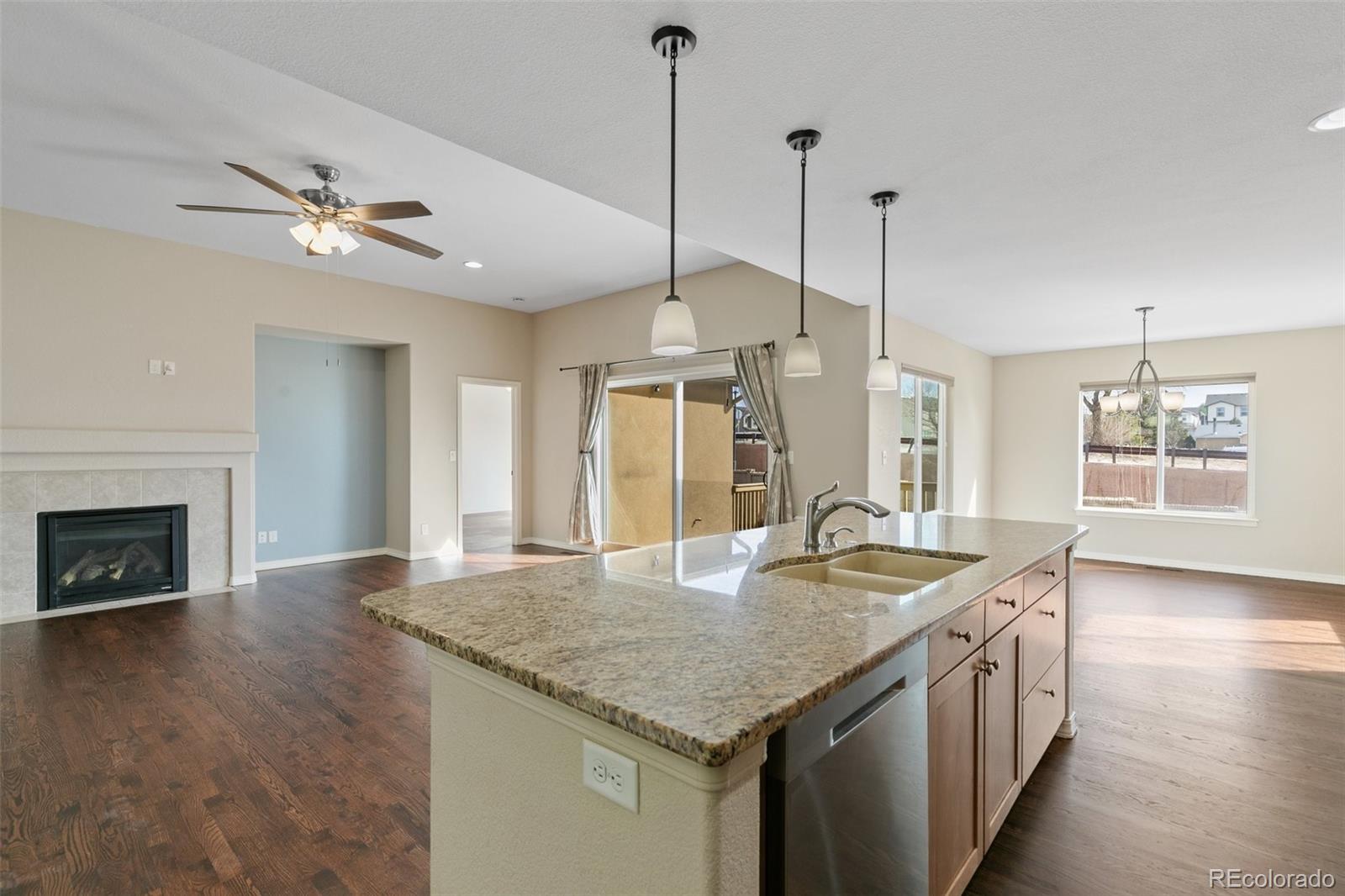 MLS Image #13 for 7008  cumbre vista way,colorado springs, Colorado
