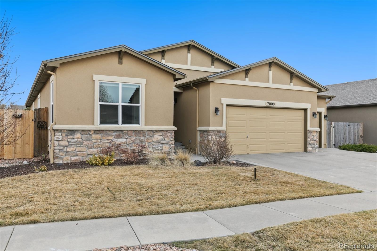 MLS Image #2 for 7008  cumbre vista way,colorado springs, Colorado