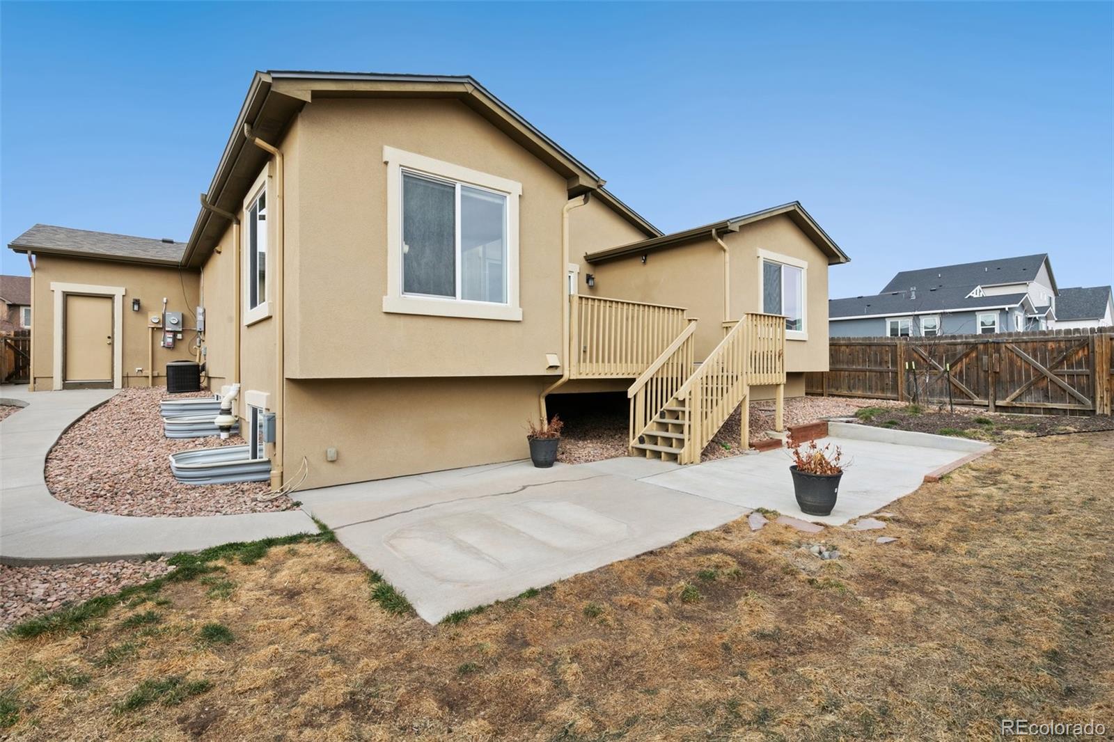 MLS Image #3 for 7008  cumbre vista way,colorado springs, Colorado