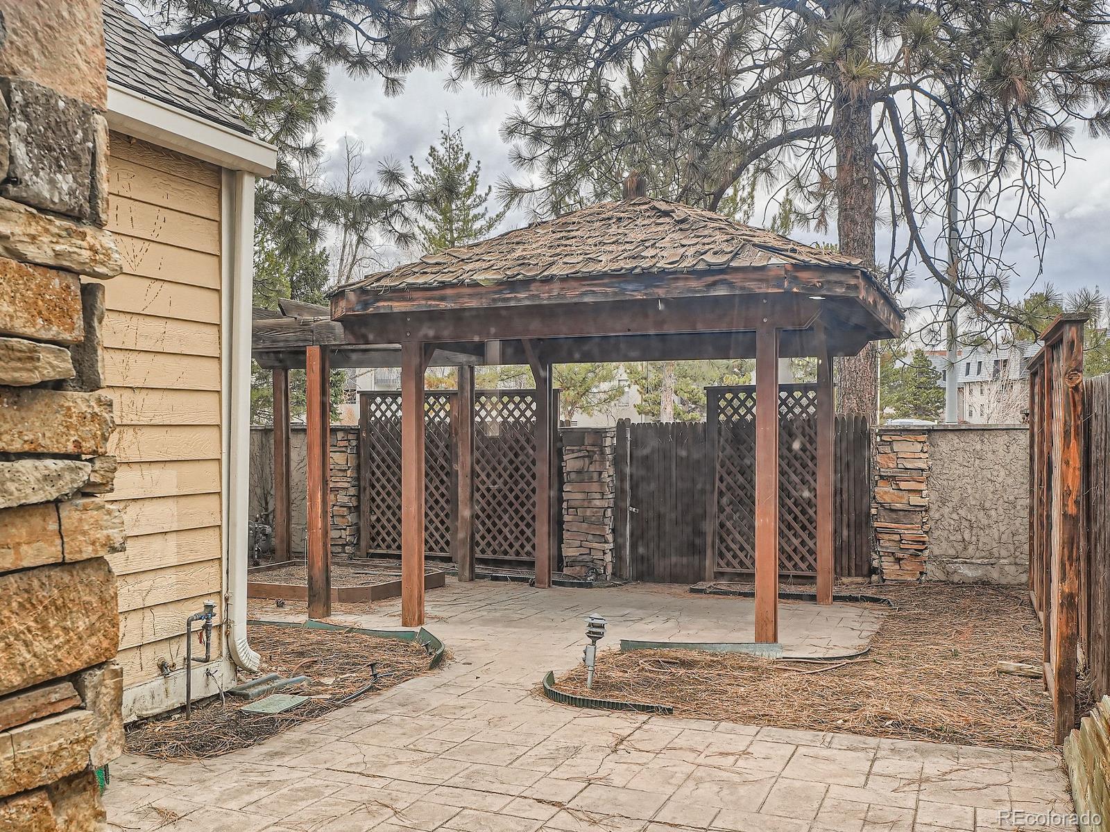 MLS Image #29 for 10000 e yale avenue,denver, Colorado