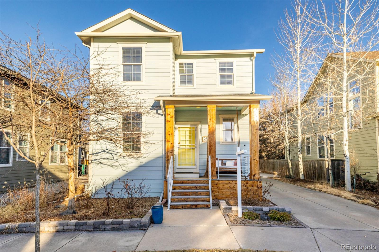 MLS Image #4 for 2550  xanthia court,denver, Colorado