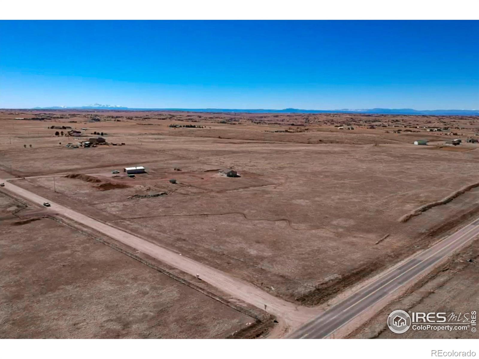 MLS Image #38 for 47705  private road 19 road,elizabeth, Colorado