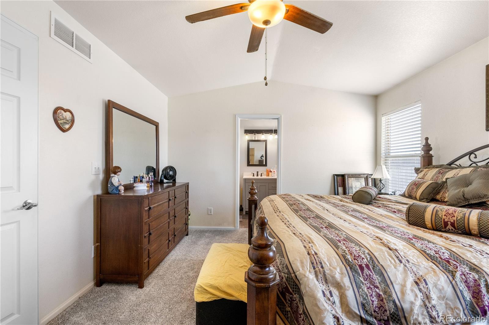 MLS Image #11 for 2010 e 125th place,thornton, Colorado