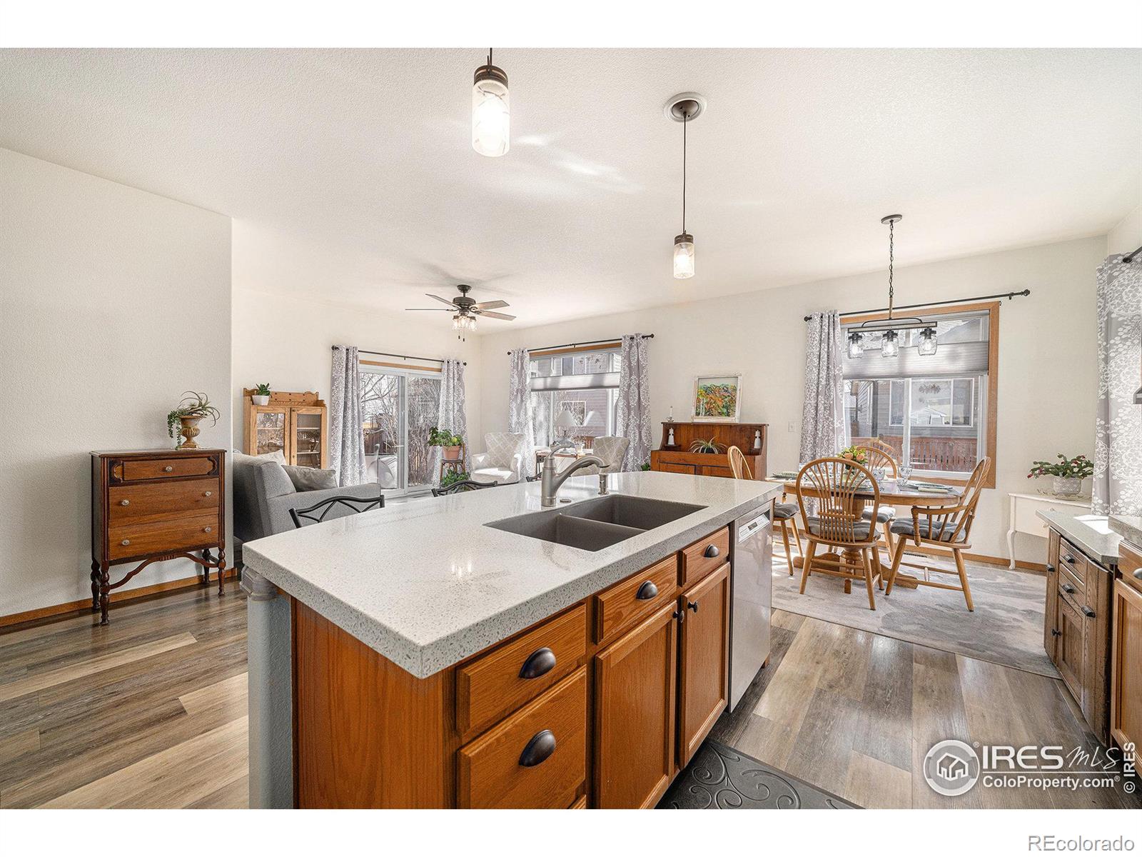 MLS Image #4 for 2528  begonia court,loveland, Colorado