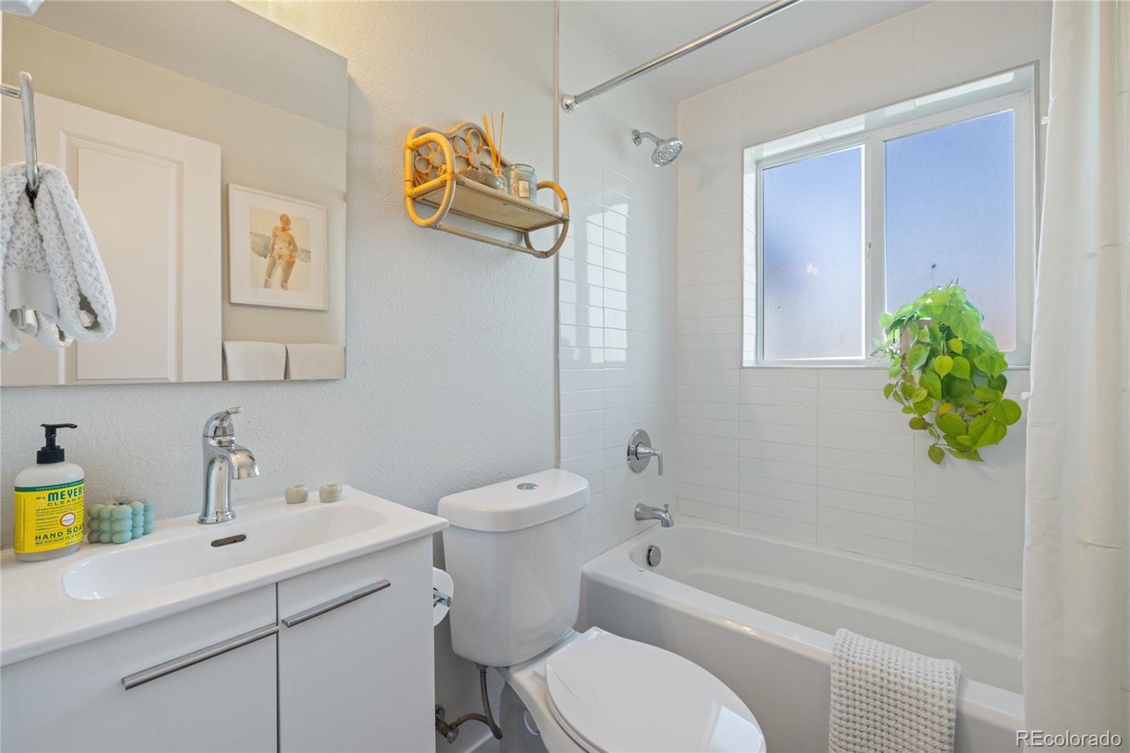 MLS Image #18 for 3011  oneida street,denver, Colorado