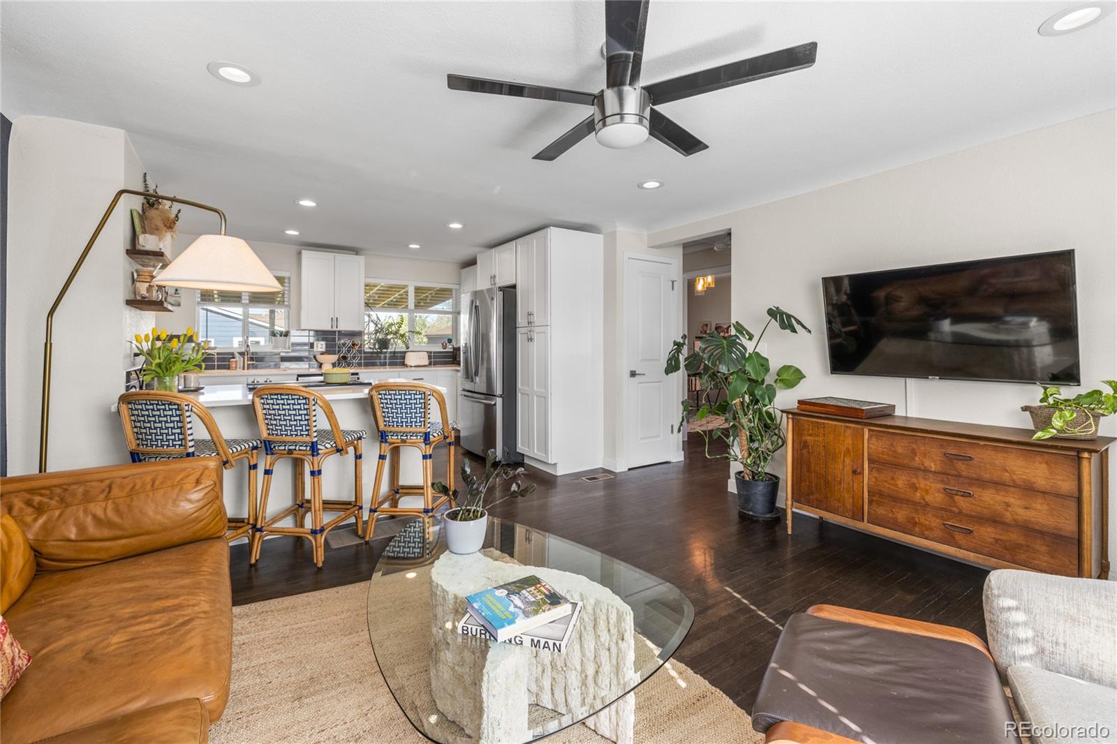 MLS Image #4 for 3011  oneida street,denver, Colorado