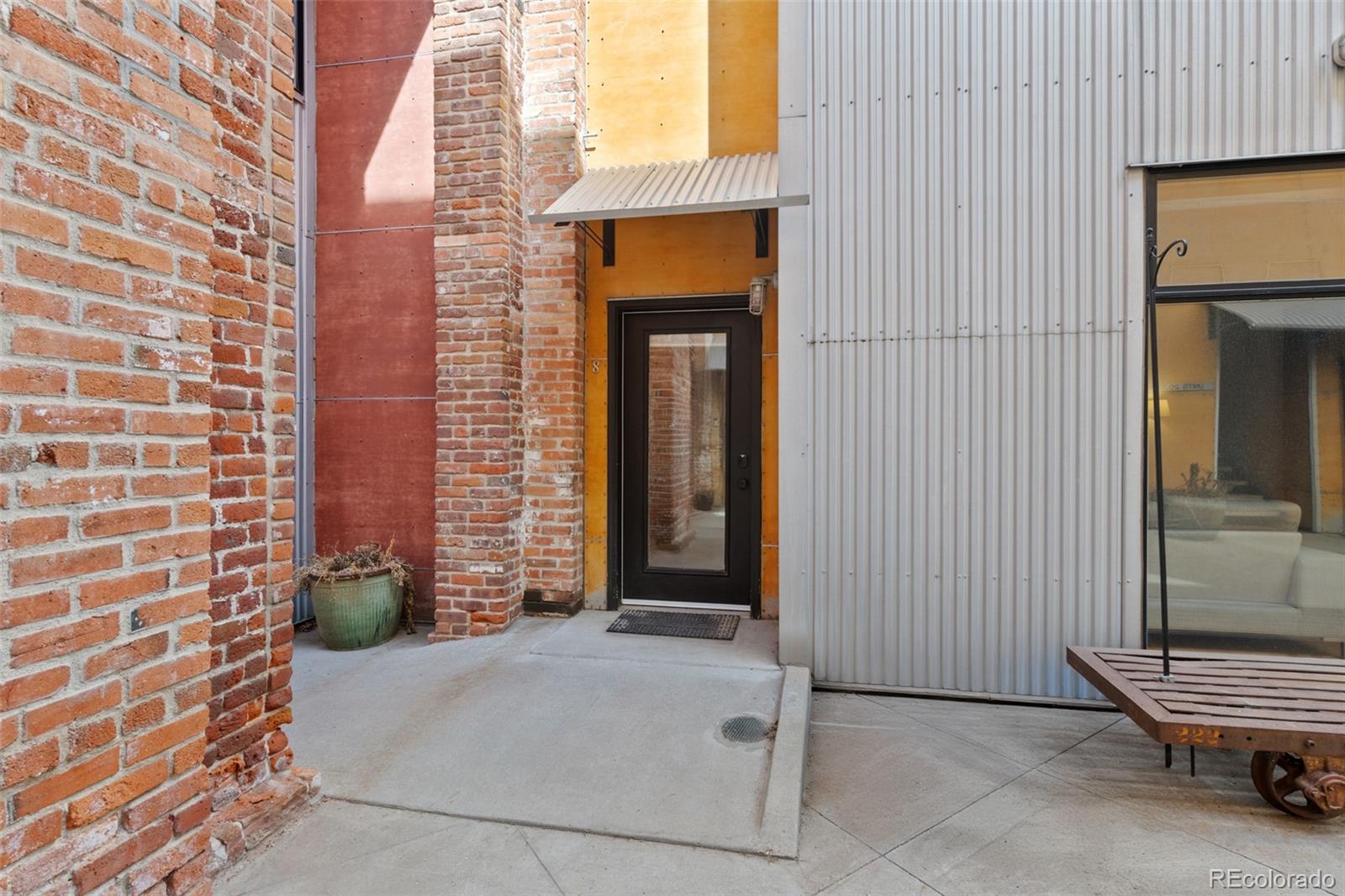 MLS Image #5 for 3225  blake street,denver, Colorado