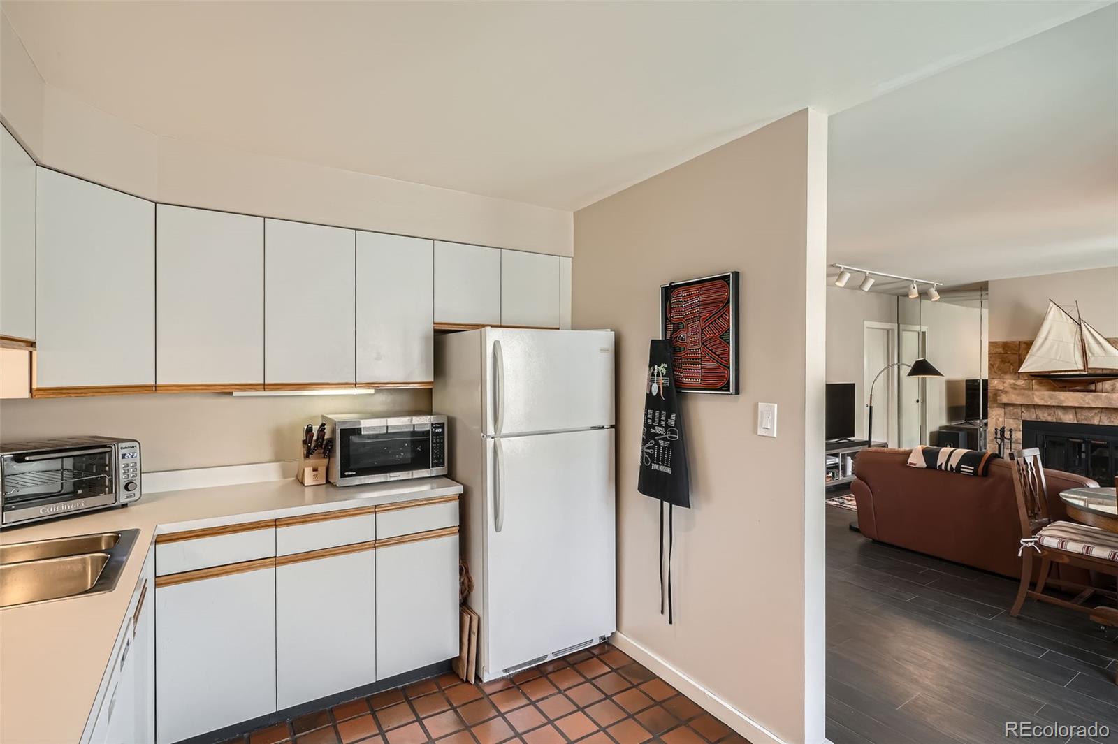 MLS Image #12 for 960 n sherman street,denver, Colorado