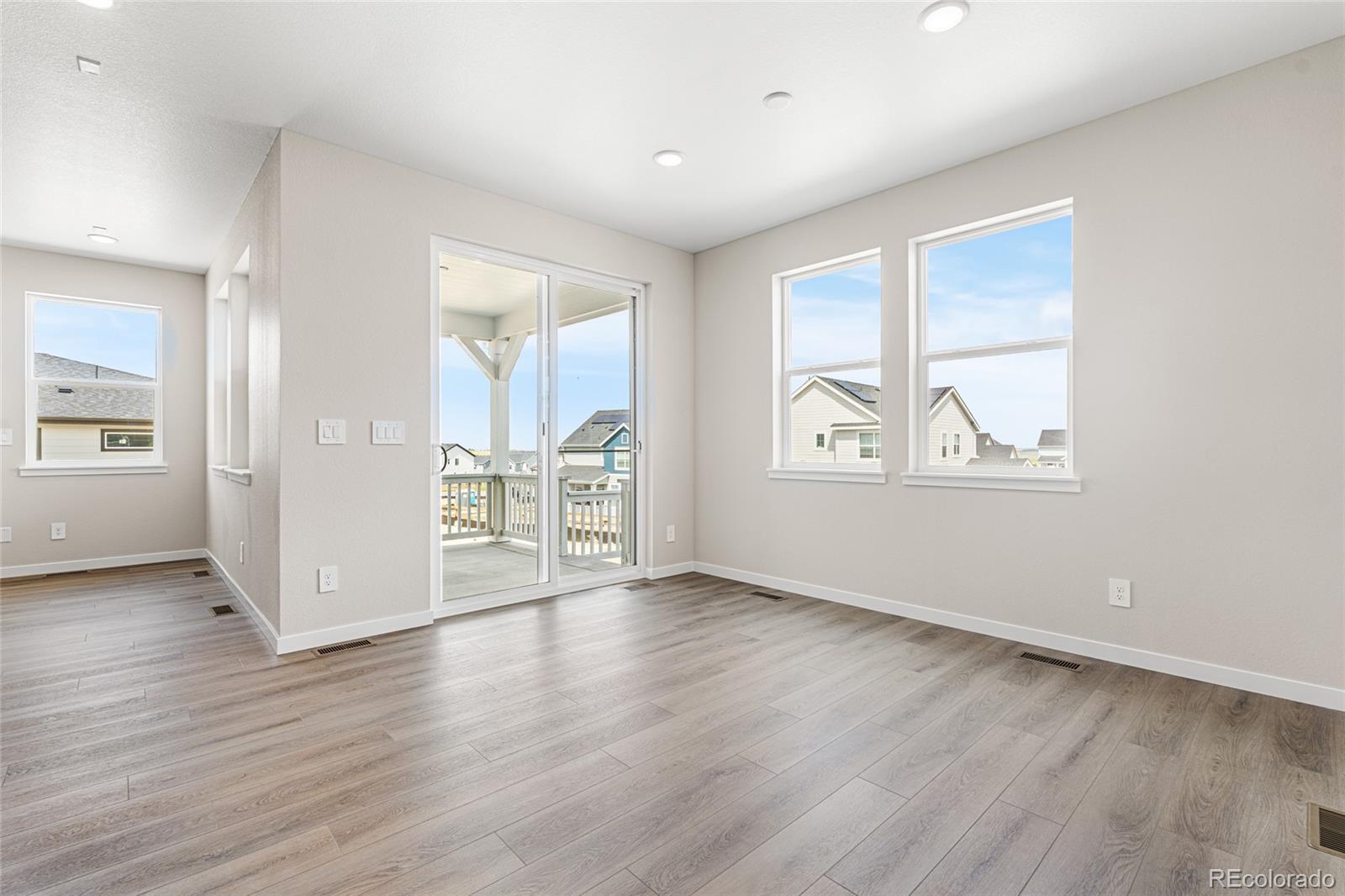 MLS Image #11 for 39584  gwinett circle,elizabeth, Colorado