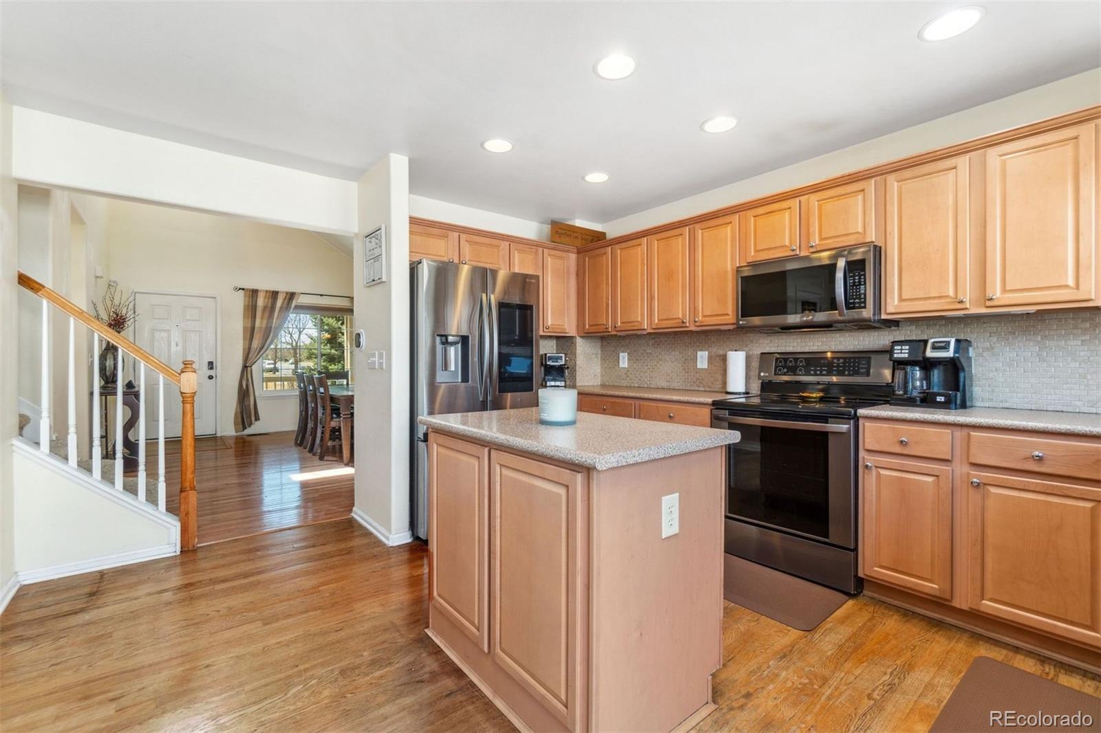 MLS Image #9 for 19823 e 58th avenue,aurora, Colorado