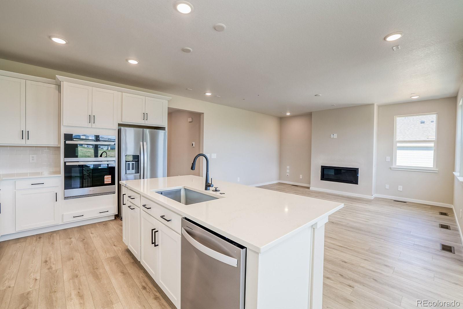 MLS Image #4 for 39628  yorktown terrace,elizabeth, Colorado