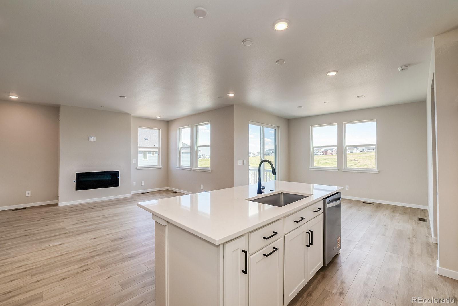 MLS Image #6 for 39628  yorktown terrace,elizabeth, Colorado