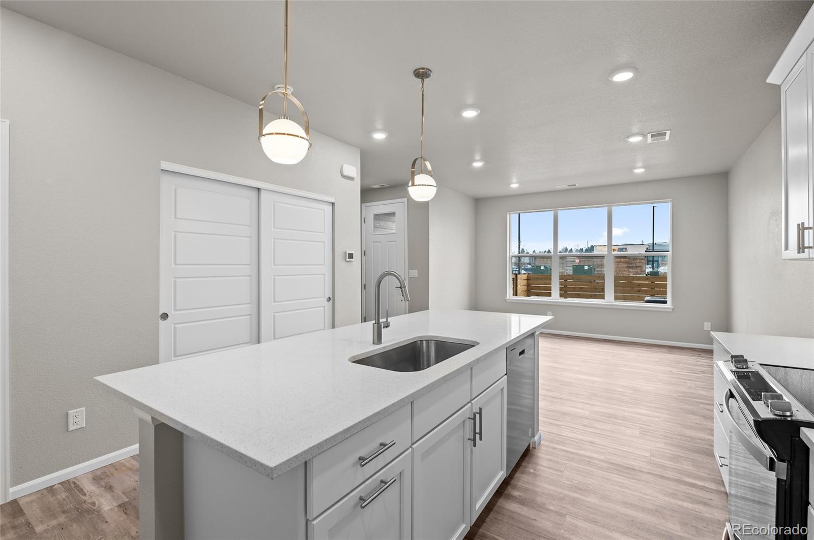 MLS Image #11 for 9468 w 58th lane,arvada, Colorado