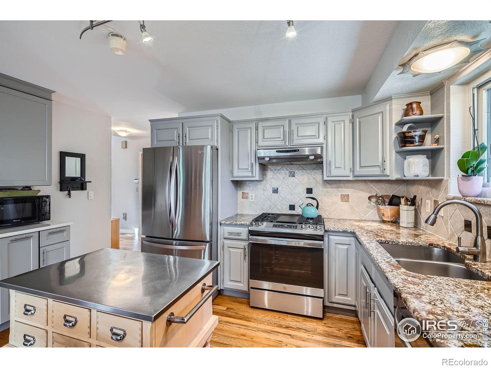 MLS Image #13 for 1555  sumac avenue,boulder, Colorado