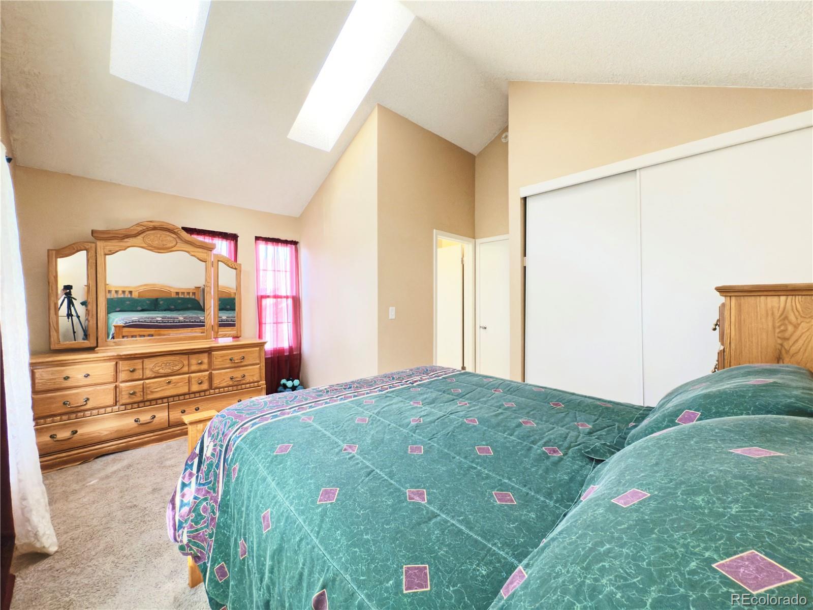 MLS Image #10 for 1120 s waco street,aurora, Colorado