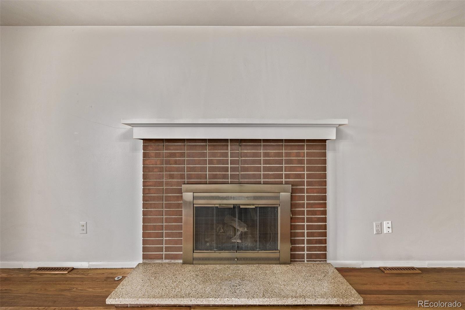 MLS Image #10 for 2813 s ivan way,denver, Colorado