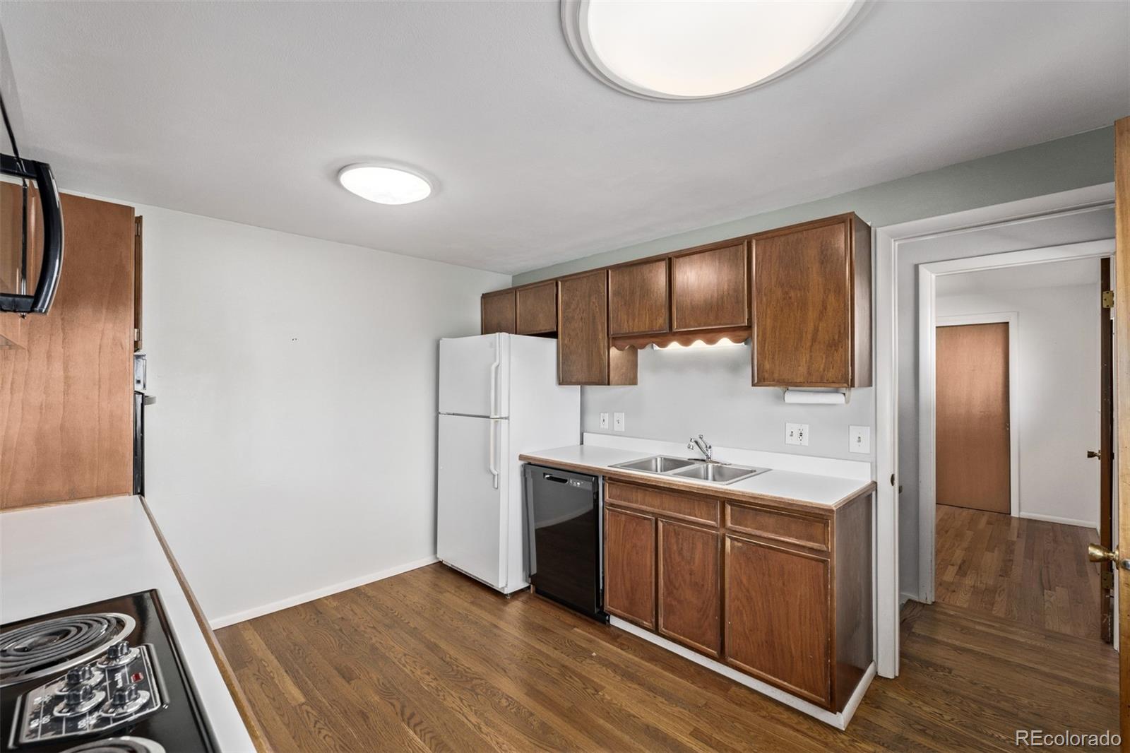 MLS Image #6 for 2813 s ivan way,denver, Colorado