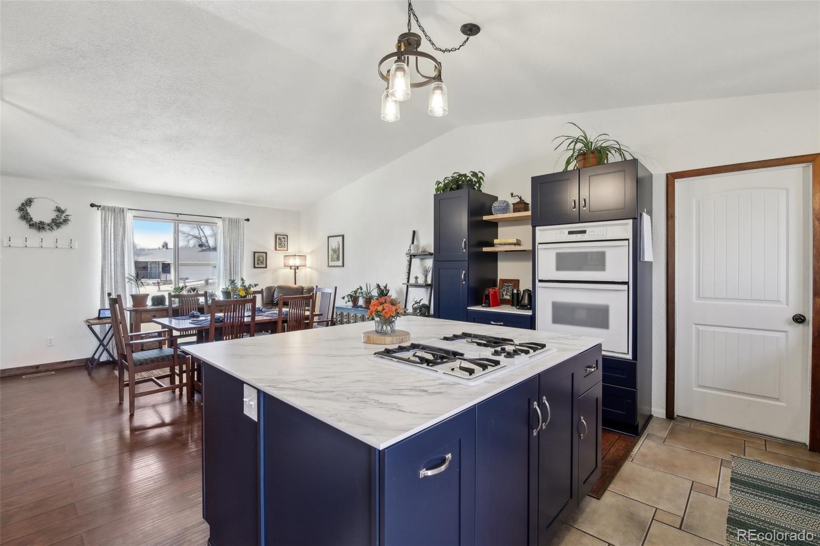 MLS Image #9 for 2252  evelyn court,loveland, Colorado