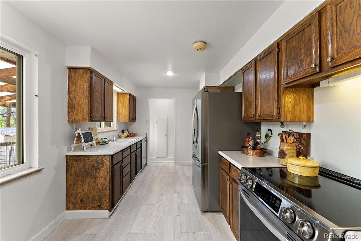 MLS Image #10 for 1328  swope avenue,colorado springs, Colorado