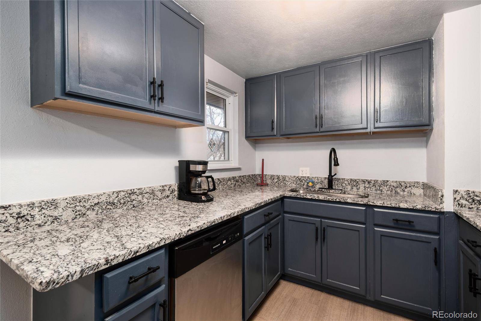 MLS Image #8 for 6903 w 52nd place,arvada, Colorado