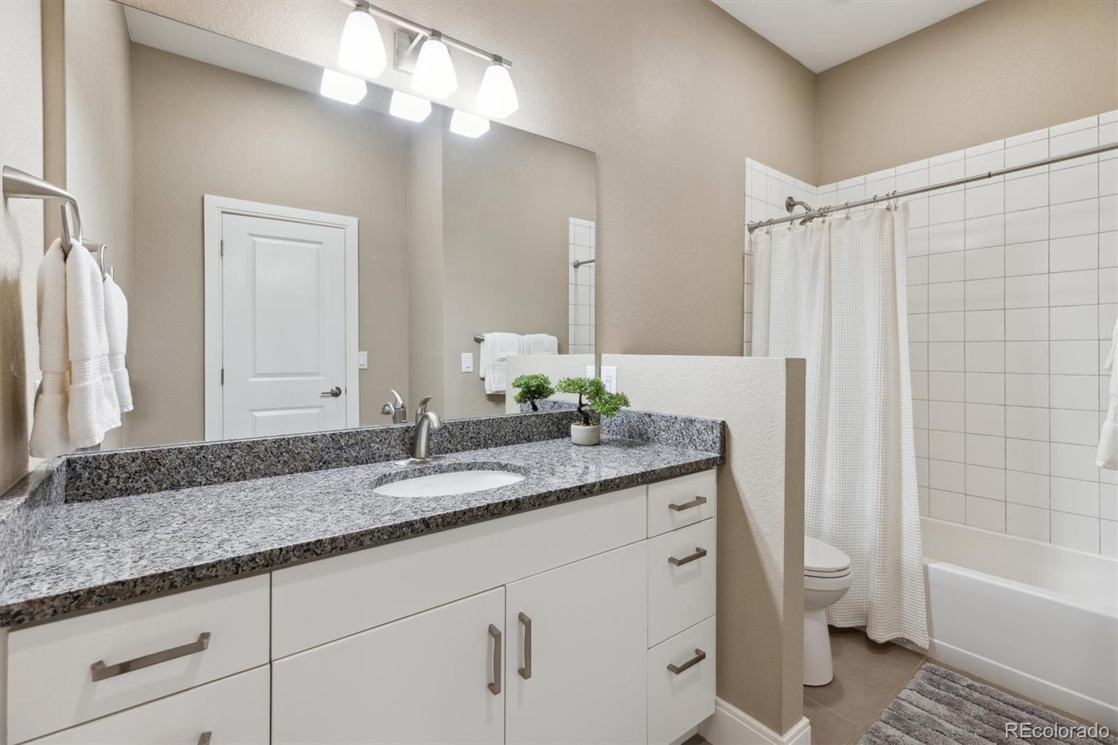 MLS Image #30 for 65  newport street,denver, Colorado