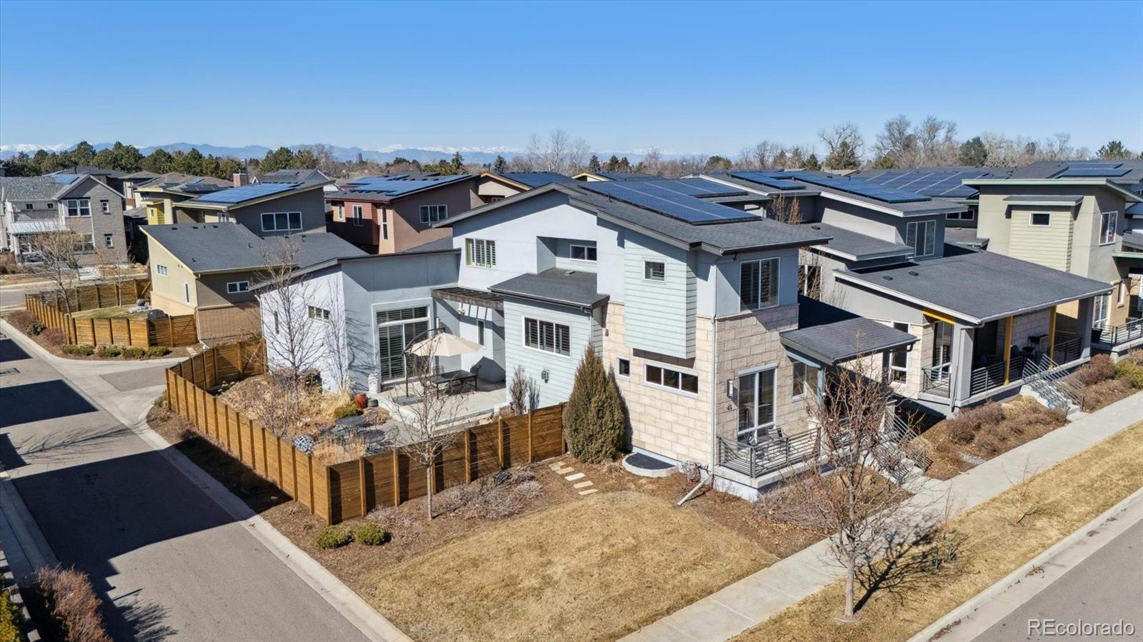 MLS Image #36 for 65  newport street,denver, Colorado