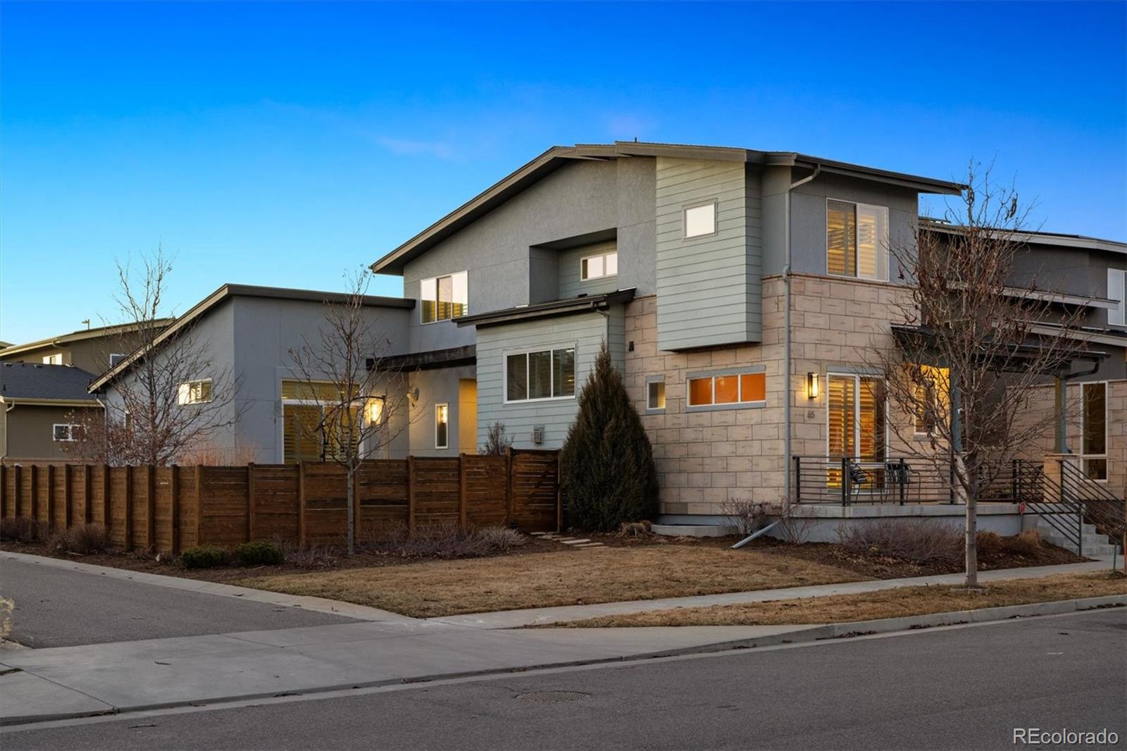 MLS Image #38 for 65  newport street,denver, Colorado