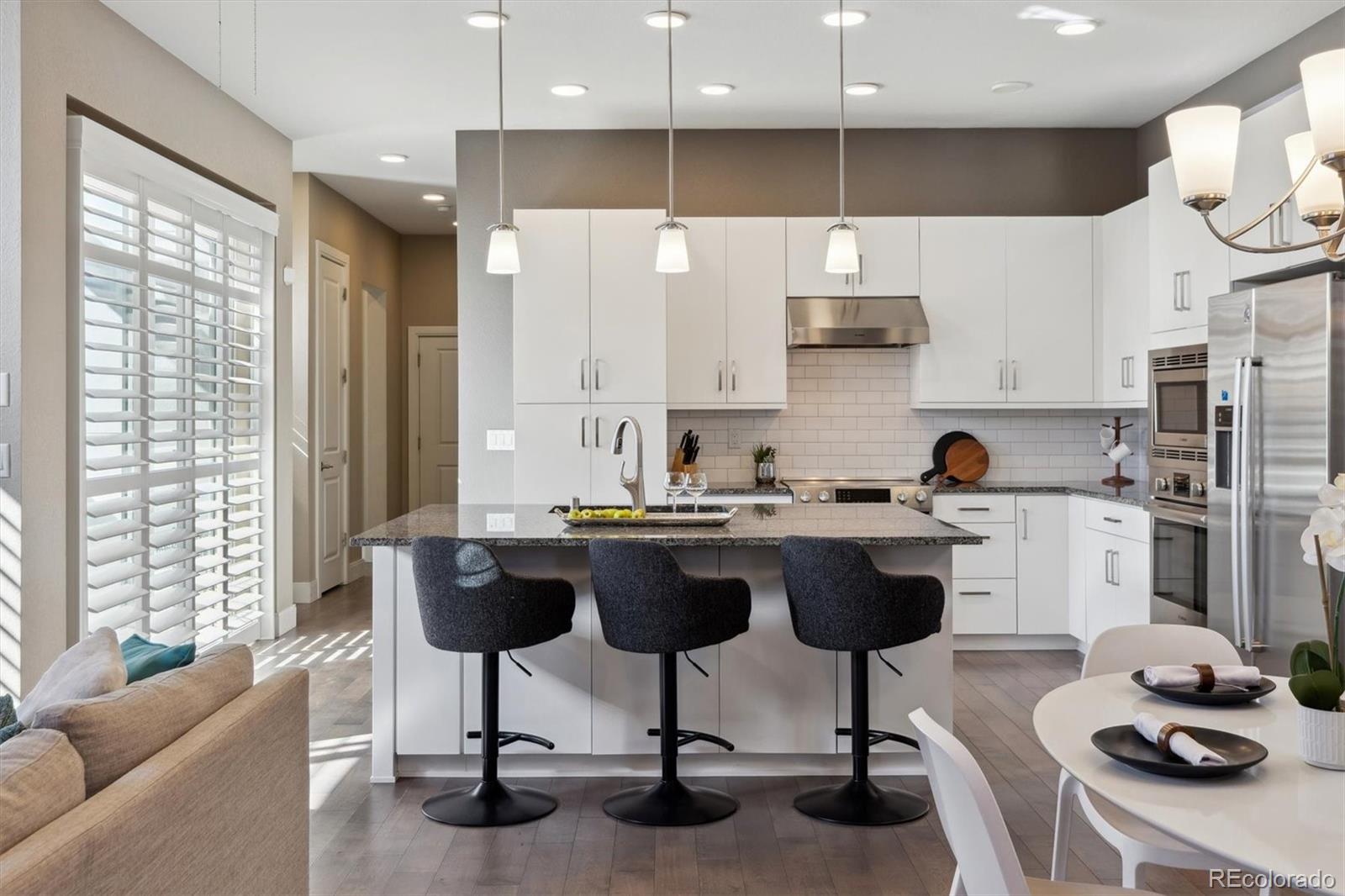 MLS Image #7 for 65  newport street,denver, Colorado