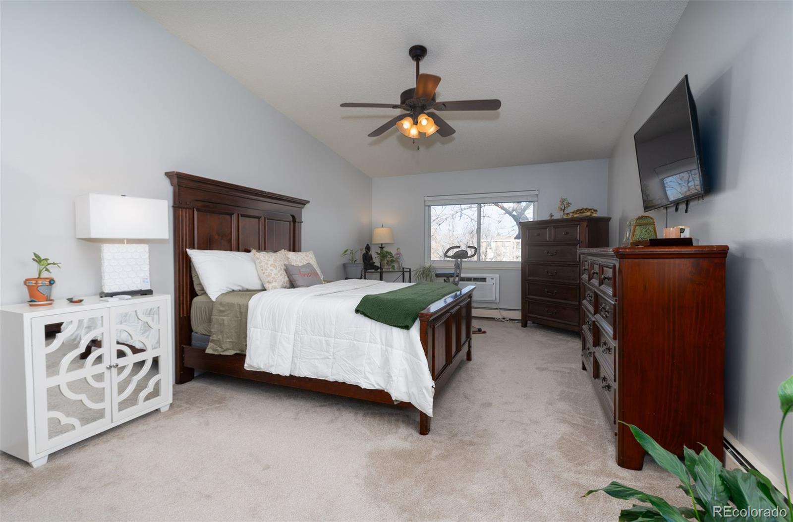 MLS Image #10 for 3082 s wheeling way 410,aurora, Colorado