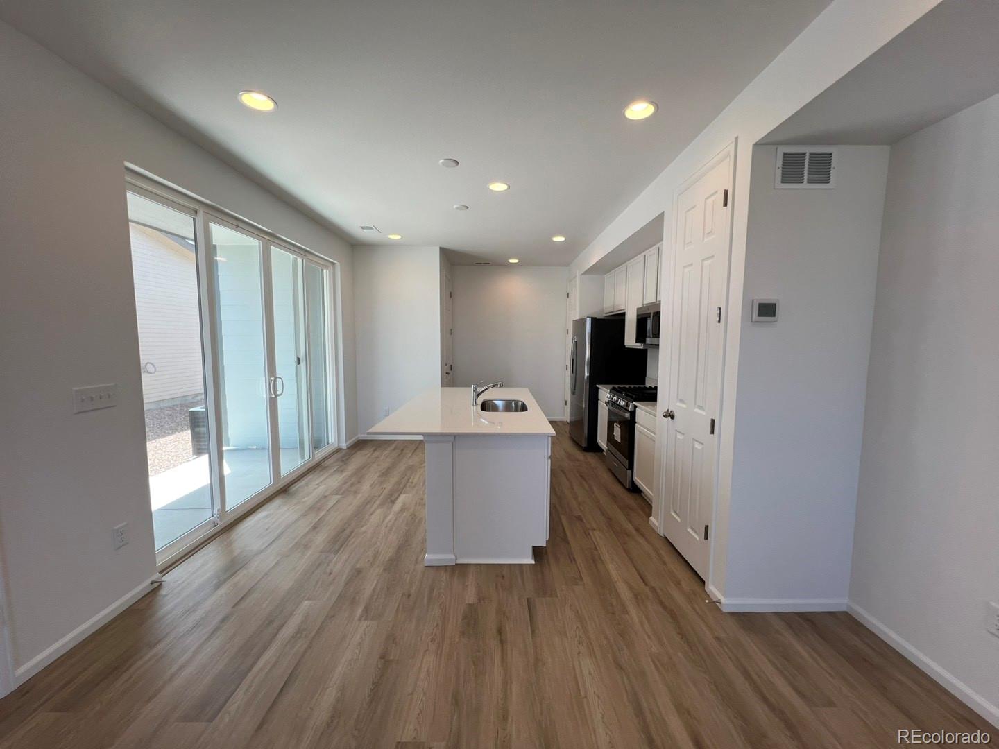 MLS Image #3 for 6601 n netherland street,aurora, Colorado