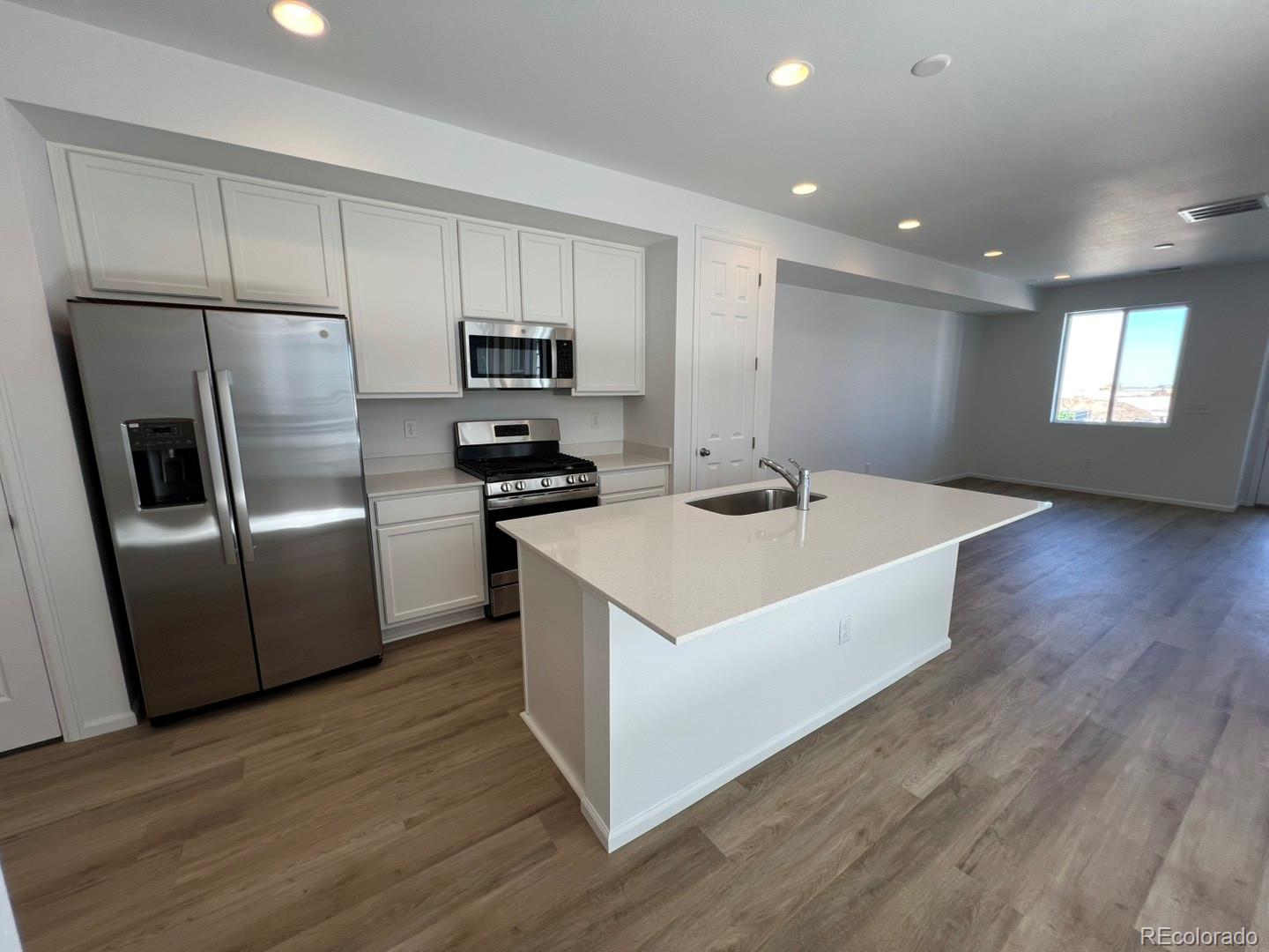 MLS Image #4 for 6601 n netherland street,aurora, Colorado