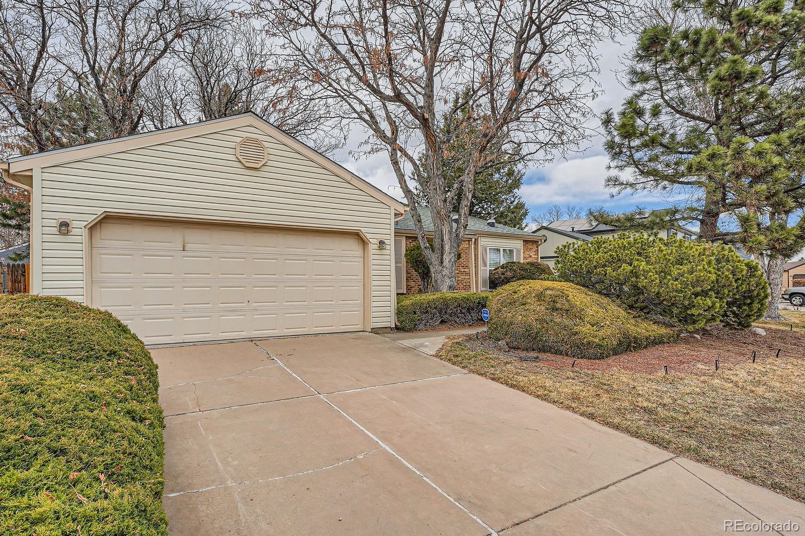 MLS Image #1 for 17332 e prentice circle,centennial, Colorado