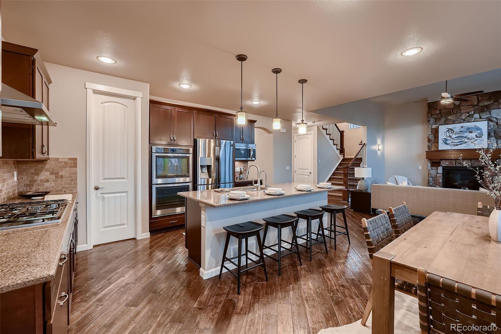 MLS Image #12 for 2618 s kilmer court,denver, Colorado