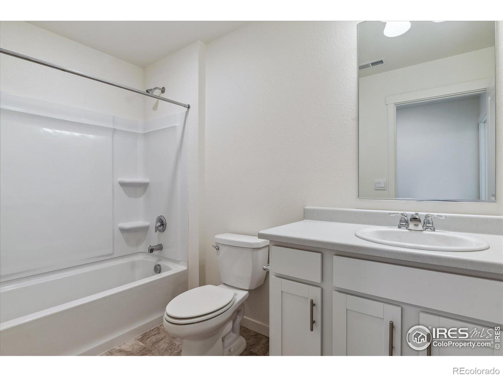 MLS Image #16 for 1923  westport avenue,berthoud, Colorado