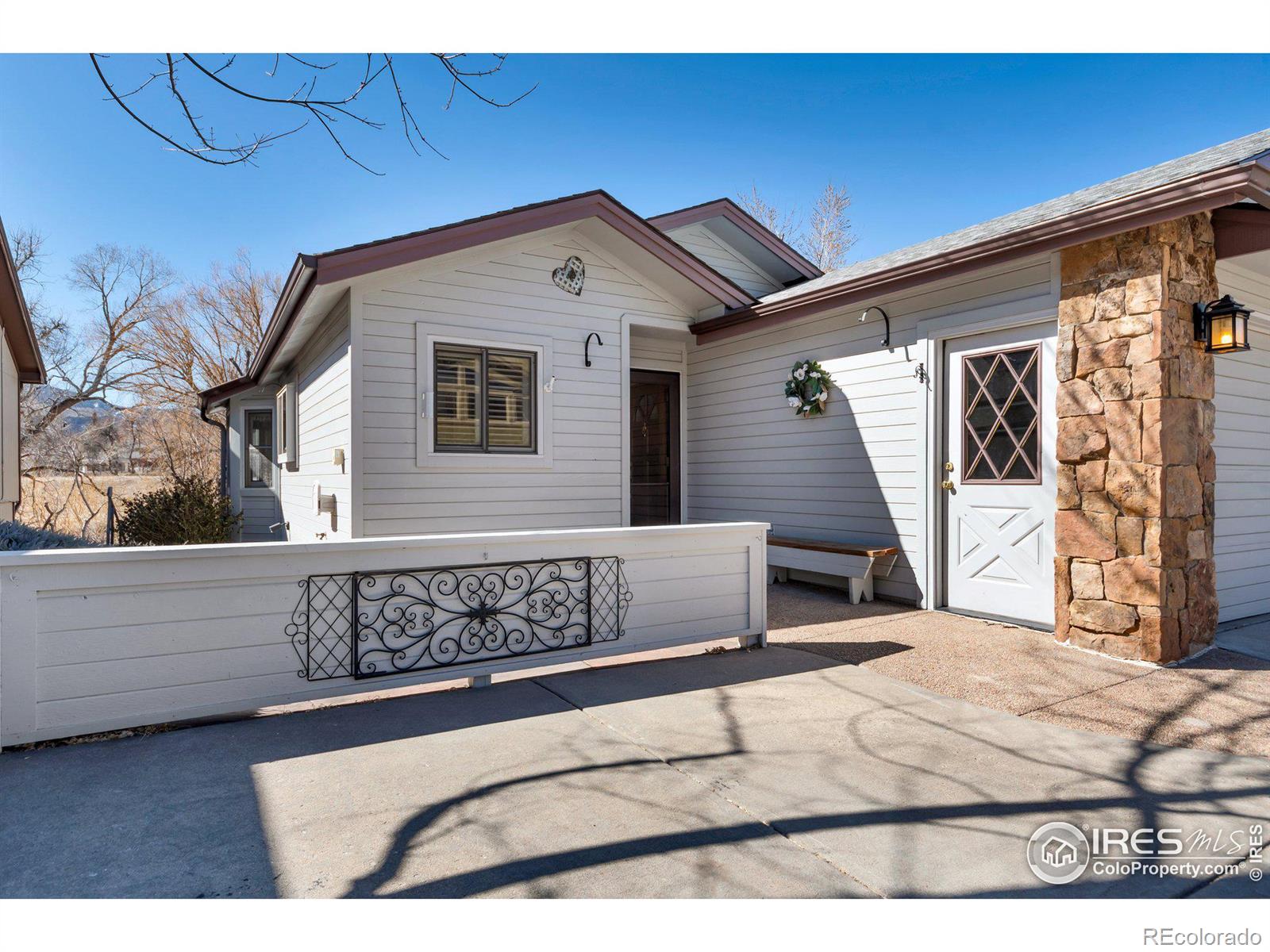 MLS Image #2 for 607  cressman court,golden, Colorado