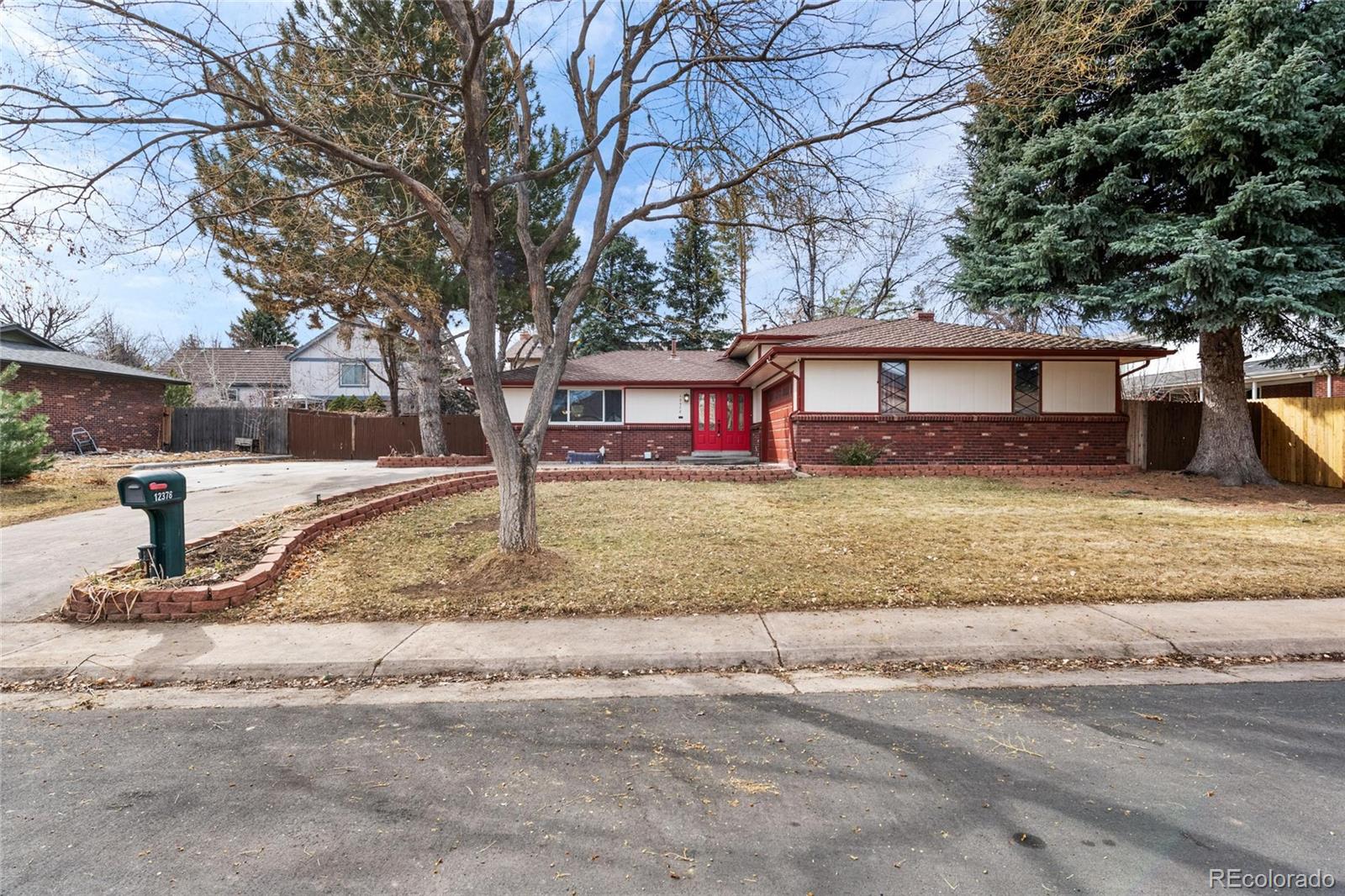 MLS Image #0 for 12378 e cedar circle,aurora, Colorado